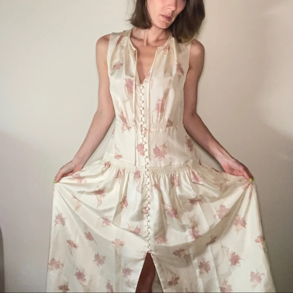 NORA FLORAL SILK SLEEVELESS A-LINE DRESS IN SUNSET COMBO - Picture 10 of 14